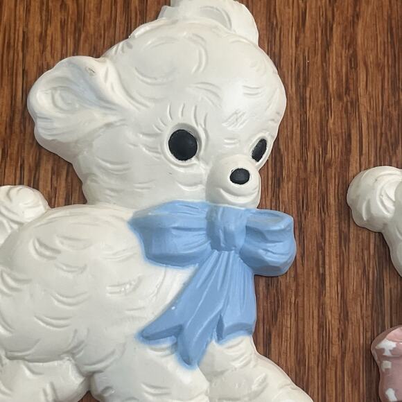 Vintage 2pc Set Homco Baby Lambs Pink & Blue Bows Nursery Wall Decor 4" - Picture 2 of 7